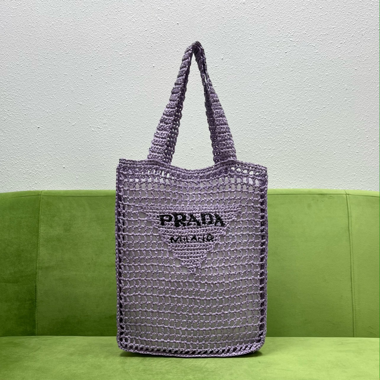 Prada_1BG393_Tote-36x3x3